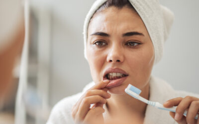 Por qué sangran las encías aunque te cepilles bien